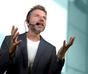 Opgaaf uitbetaalde bedragen aan derden aanleveren vóór 1 februari 2026